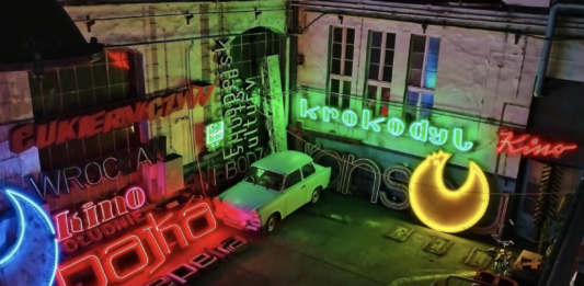 Wrocław rozbłyśnie neonami! Noc Neonów już w ten weekend