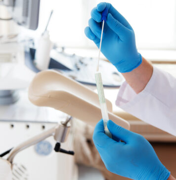 Cytologia cytologii nierówna – dlaczego warto zdecydować się na cytologię płynną zamiast klasycznej