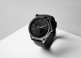 Jak nosić zegarek na pasku?