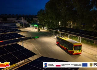 2280 paneli i 30 turbin wiatrowych! Na Dolnym Śląsku uruchomiono niezwykłą elektrownię za 45 mln zł