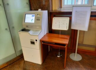 W Narodowym Banku Polskim we Wrocławiu stanął automat do wymiany drobnych monet na grube nominały!