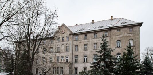 Historia medycyny: pierwsze szpitale we Wrocławiu i szpitale dziś