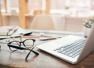 Fixly wspiera przedsiębiorców i stawia na zlecenia zdalne