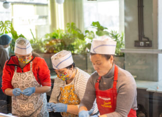 Panie od „pierogów dla Ukrainy” przenoszą się na Wyspę Słodową