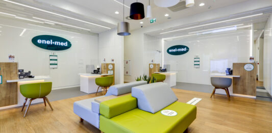 Bezpłatna pomoc medyczna dla osób z Ukrainy w ramach Grupy ENEL-MED