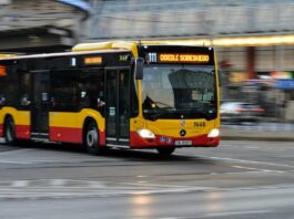 Święta Wielkanocne – jak pojadą autobusy i tramwaje we Wrocławiu