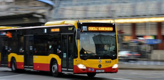 Święta Wielkanocne – jak pojadą autobusy i tramwaje we Wrocławiu