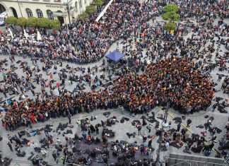 Już w przyszłą sobotę Gitarowy Rekord Świata! Nowi artyści i szczegóły imprezy