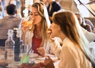 Gdzie zjeść we Wrocławiu – nasze 4 ulubione restauracje, w których zjesz świetne jedzenie za relatywnie małe pieniądze