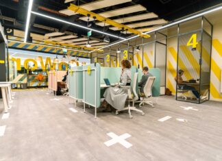 7 zalet coworkingu, czyli dlaczego warto wyjść z trybu home office