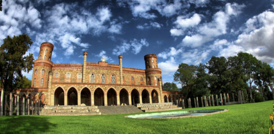 Pomysły na niepogodę: 5 jednodniowych wycieczek w okolicach Wrocławia 5 pomysłów na jednodniową wycieczkę w okolicach Wrocławia