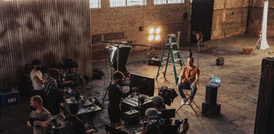 Zmiany w organizacji ruchu na ul. Kamieńskiego i w centrum miasta. Zdjęcia do filmu Doppelganger i remonty