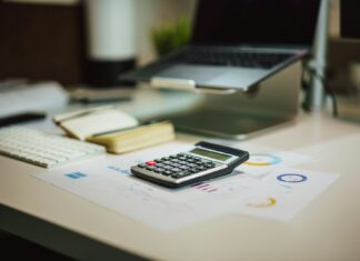 Spółka LTD w Wielkiej Brytanii a podatki w Polsce: Kiedy przedsiębiorca z Wrocławia musi rozliczać działalność nad Wisłą?