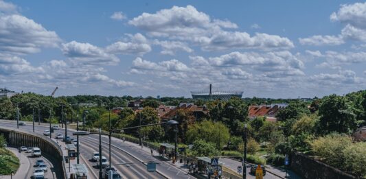 Które miasta są najbardziej przyjazne kierowcom? Wrocław na końcu rankingu