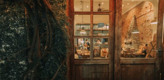 7 najbardziej klimatycznych miejsc na kawę i śniadanie we Wrocławiu