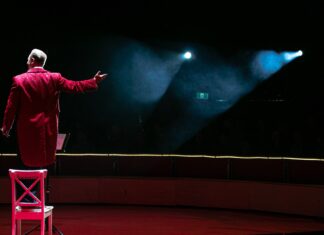 Variété po raz kolejny we Wrocławiu. Wieczór pełen sztuk wszelakich – taniec, żonglerka i akrobatyka!