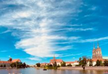 Zapowiada się słoneczna majówka we Wrocławiu i na Dolnym Śląsku. Uzupełnij witaminę D3 i korzystaj ze słońca! niedobór witaminy d3 dla zdrowia. Majówka we Wrocławiu