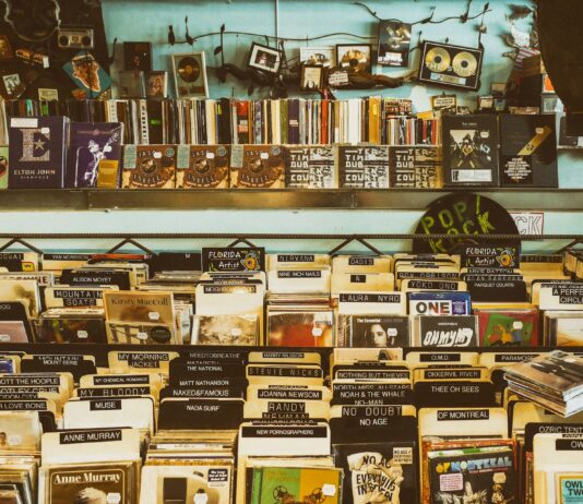 Gdzie znaleźć ciekawe płyty winylowe we Wrocławiu? 6 miejsc, które warto odwiedzić