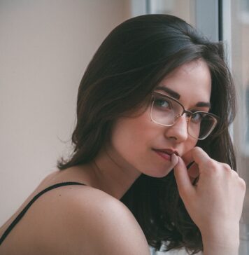 Modne okulary – trendy na 2021 rok