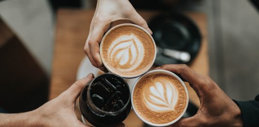 Wrocław w TOP 3: Najpopularniejsze miasta dla miłośników kawy