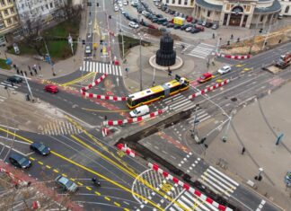 Wraca pełna funkcjonalność placu Orląt Lwowskich