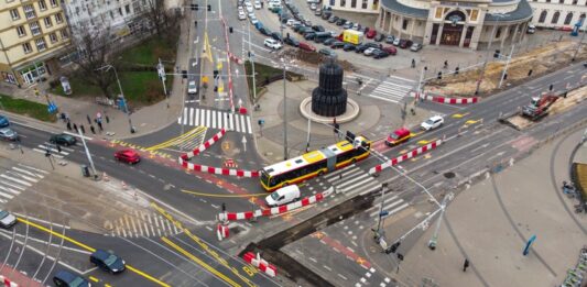 Wraca pełna funkcjonalność placu Orląt Lwowskich