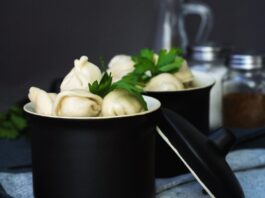 5 miejsc we Wrocławiu, gdzie zjesz pyszne dania kuchni ukraińskiej 5 miejsc, gdzie zjesz dania kuchni ukraińskiej