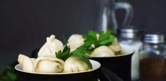 5 miejsc we Wrocławiu, gdzie zjesz pyszne dania kuchni ukraińskiej 5 miejsc, gdzie zjesz dania kuchni ukraińskiej