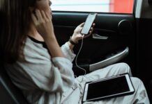 FREENOW ujawnia, co zostawiamy w taksówkach… doczepiane włosy, basen i podpisana umowa o pracę.