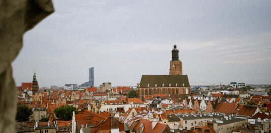 Mieszkania Wrocław – jaka lokalizacja jest najlepsza dla rodzin z dziećmi? Sprawdź!