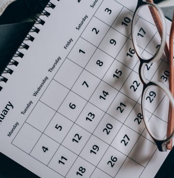 Dni wolne od pracy w 2022 roku. Sprawdź kiedy zaplanować urlop!