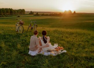 Zaręczyny na Dolnym Śląsku: 5 klimatycznych i romantycznych miejsc idealnych na oświadczyny miejsca na zaręczyny na Dolnym Śląsku