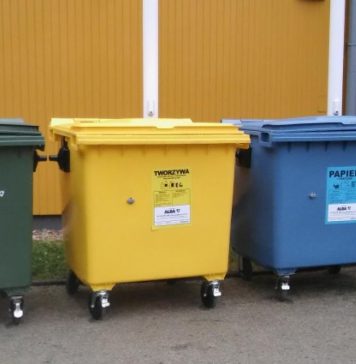 Dwóch młodych mężczyzn pobiło brutalnie 68-latka, bo zwrócił im uwagę, gdy niszczyli kubły na śmieci