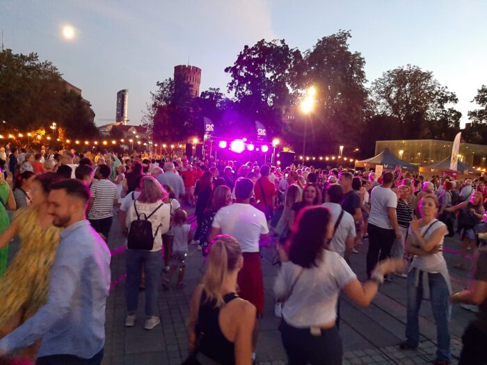 Na zdjęciu Wrocławska Potańcówka /Zebrowska