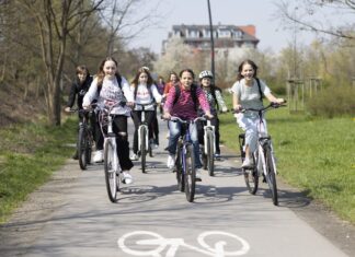 „W Kółko Kręcę” – wrocławianie przedłużają sezon rowerowy. Można wygrać atrakcyjne nagrody