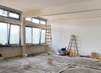 Ruszają wakacyjne remonty w 80 szkołach i 17 przedszkolach i żłobkach