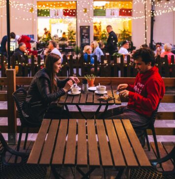 Rozgrzej się na Świętego Antoniego! Festiwal grzańca i alternatywny Jarmark świąteczny we Wrocławiu