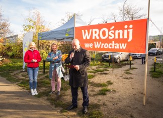 WROśnij we WROcław. Posadź drzewko dla swojego nowonarodzonego dziecka – zapisy już ruszyły!